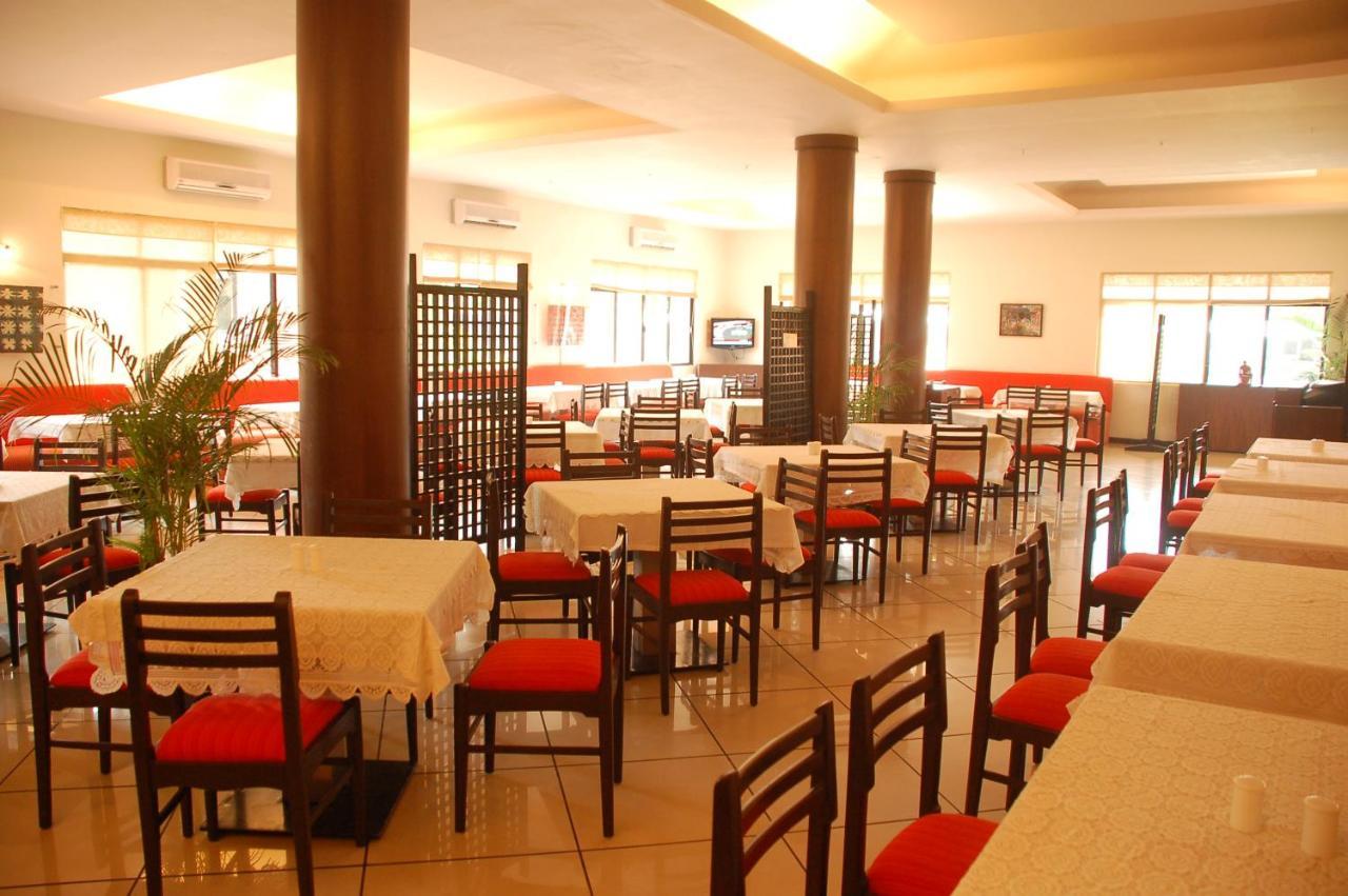 Hotel The International Centre Goa Panaji Zewnętrze zdjęcie
